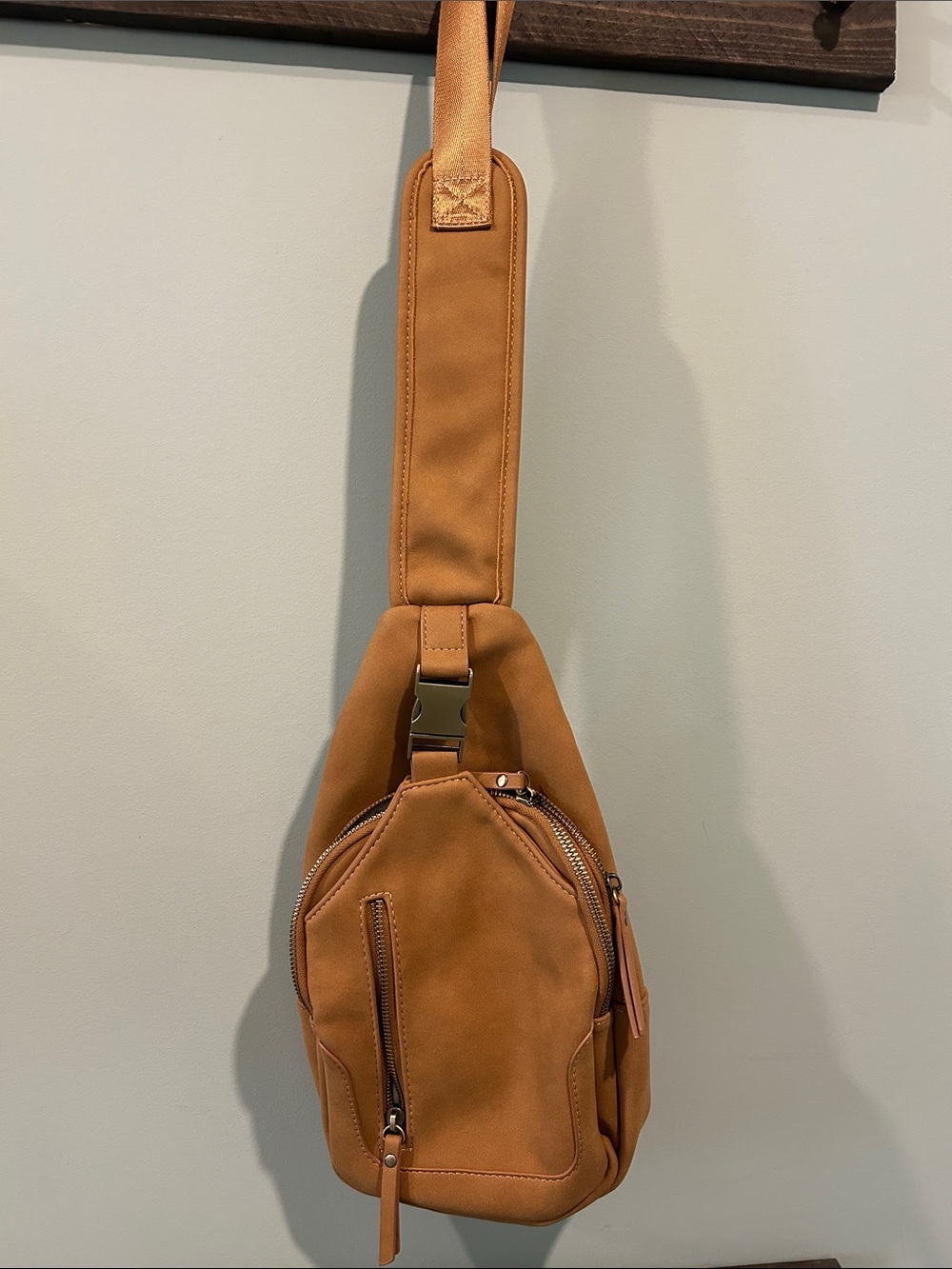 Antik Kraft Crossbody Sling Bag in Tan -new without tags